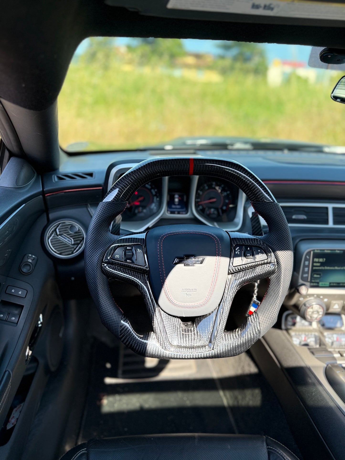 Volante in carbonio Chevrolet caramaro