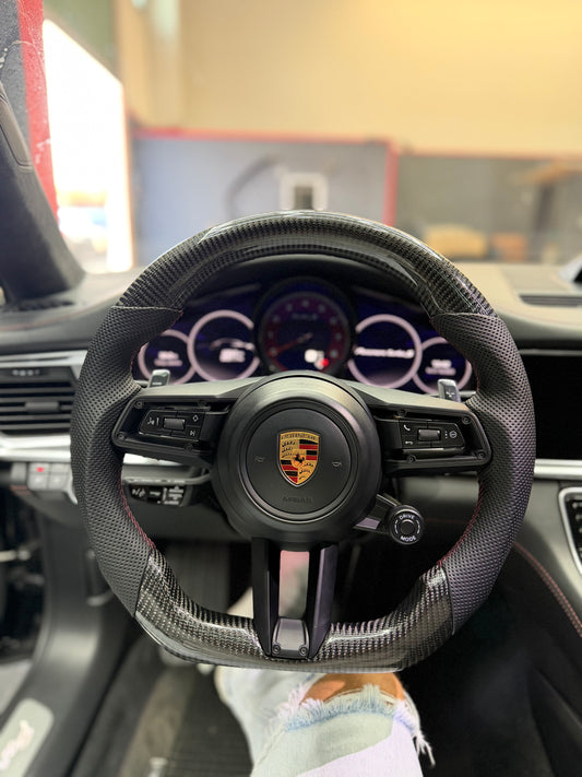 Volante Porsche in carbonio